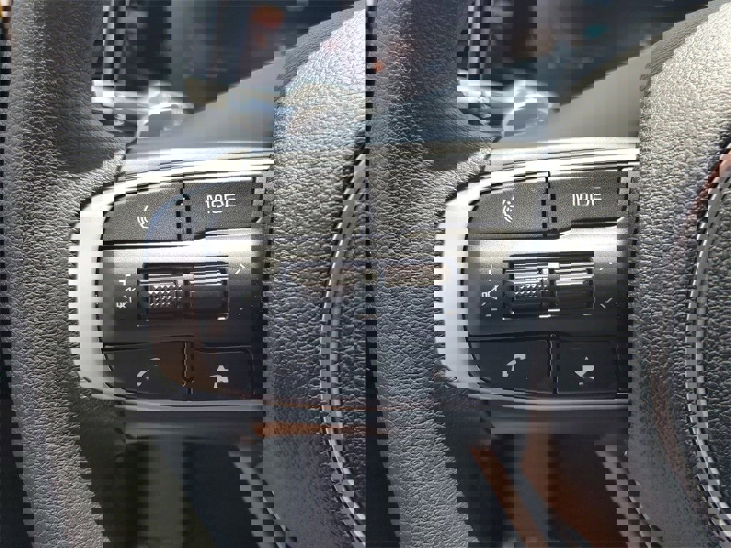 New 2025 Kia Sportage LX image 11