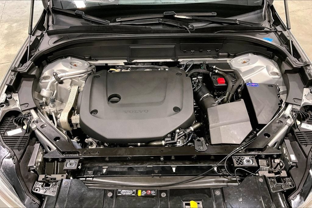 Certified 2023 Volvo XC60 B6 Ultimate w/ Climate Package AWD/4WD image 31