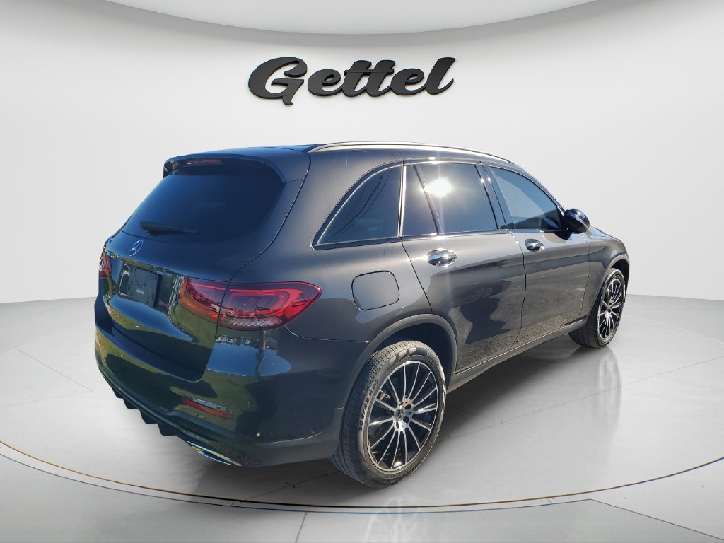 Used 2022 Mercedes-Benz GLC 300 image 4