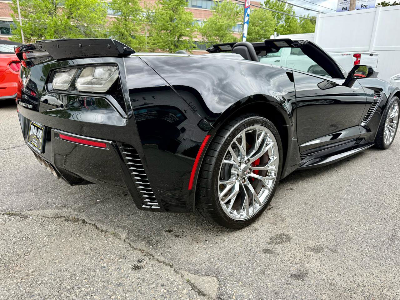 Used 2019 Chevrolet Corvette Z06 image 9