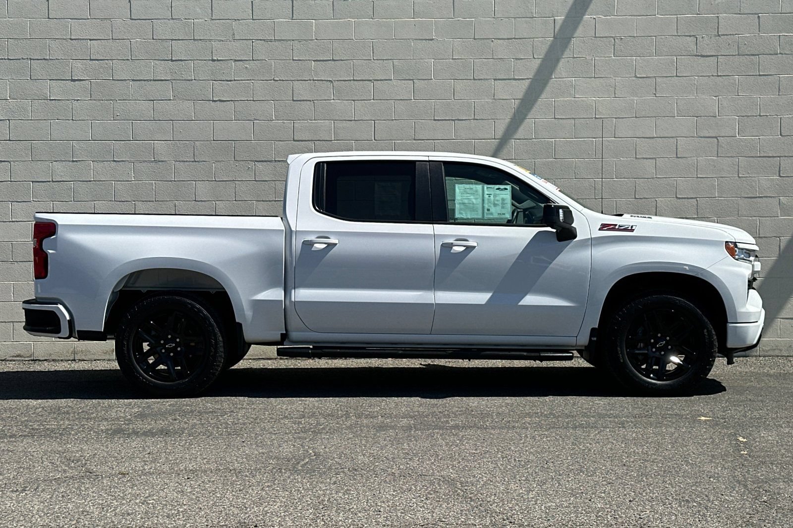 Certified 2024 Chevrolet Silverado 1500 RST w/ Convenience Package II AWD/4WD image 3