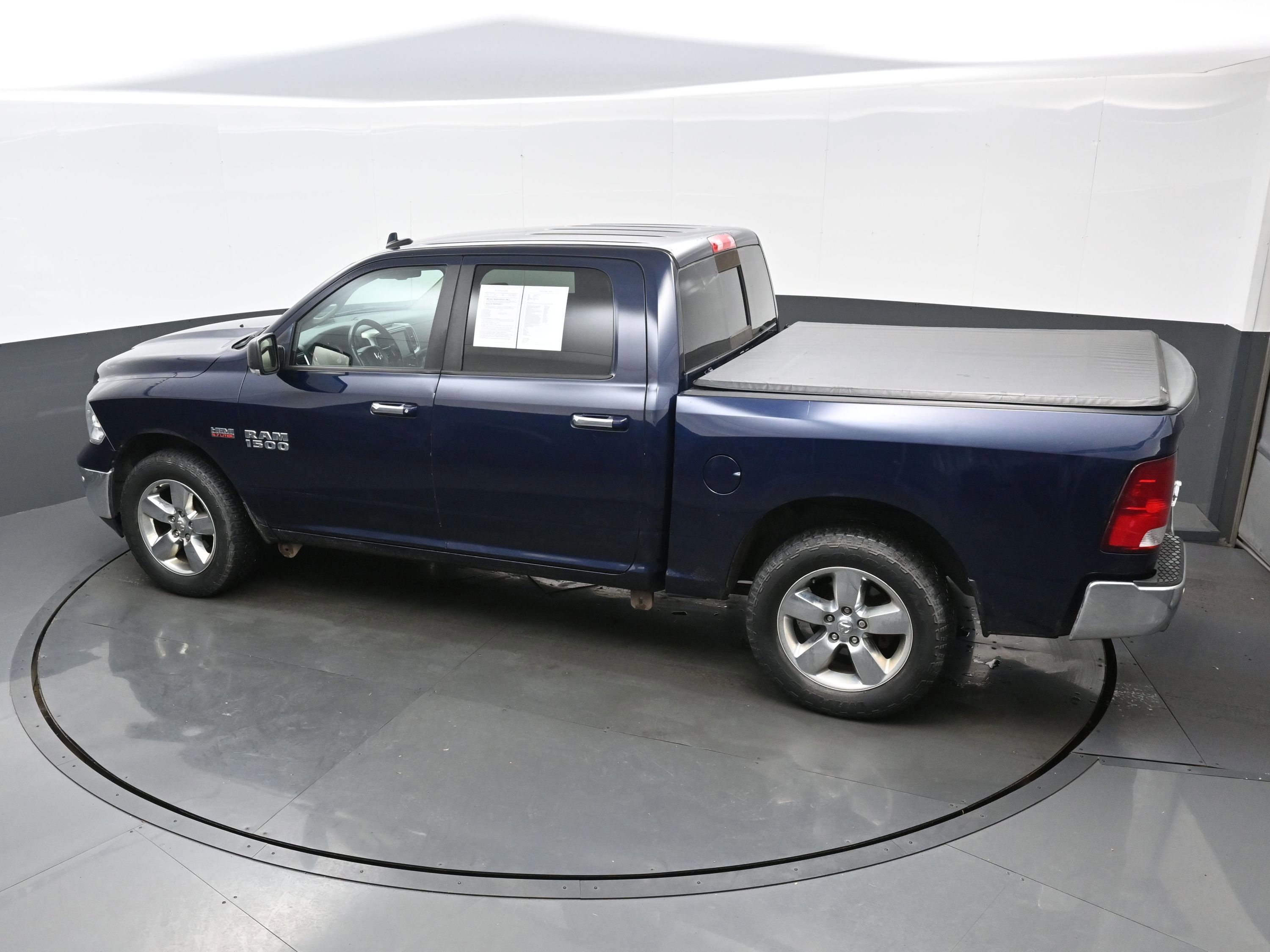 Used 2016 RAM 1500 Big Horn image 32