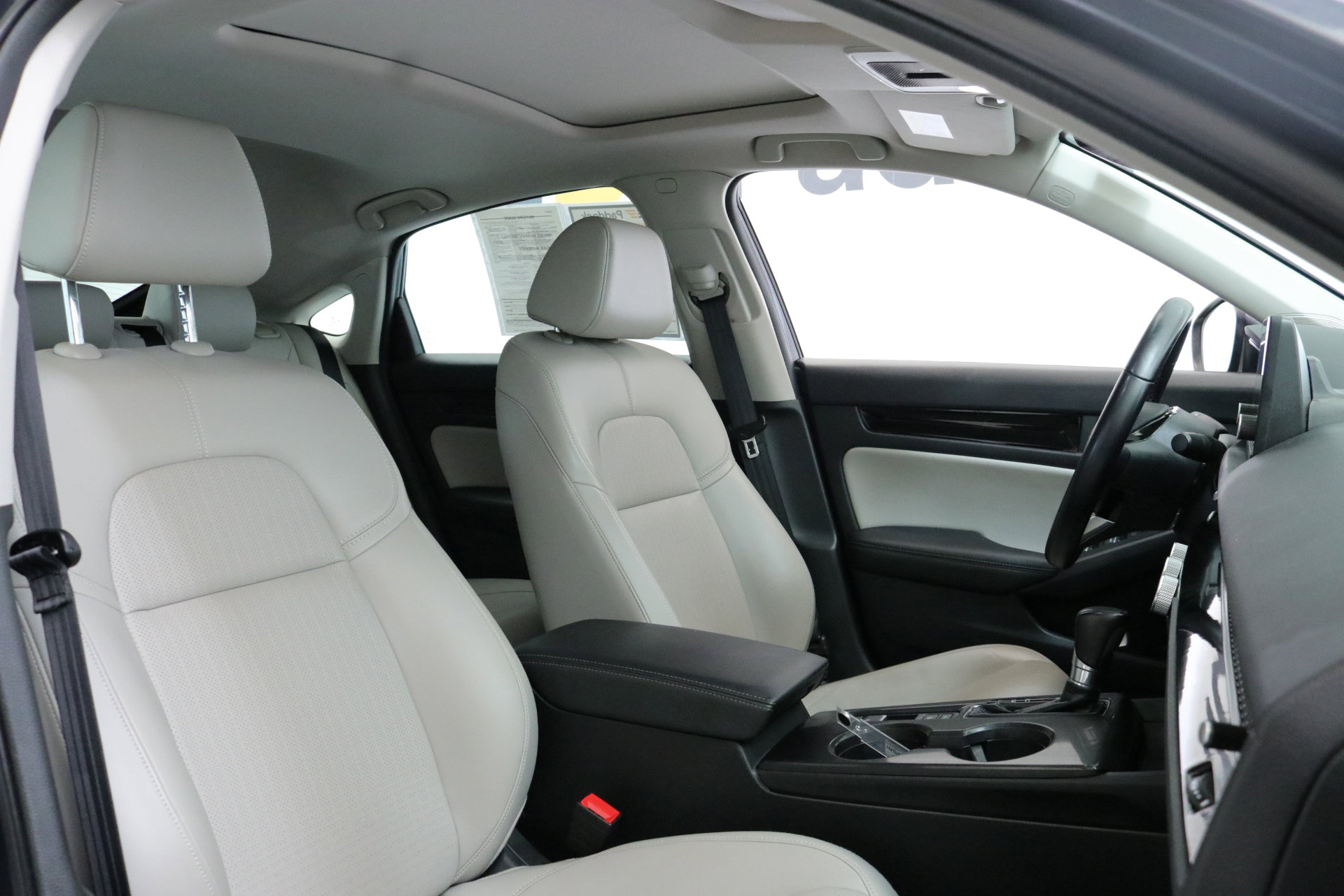 Used 2022 Honda Civic EX-L image 30