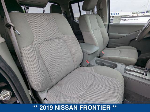 Used 2019 Nissan Frontier SV image 24