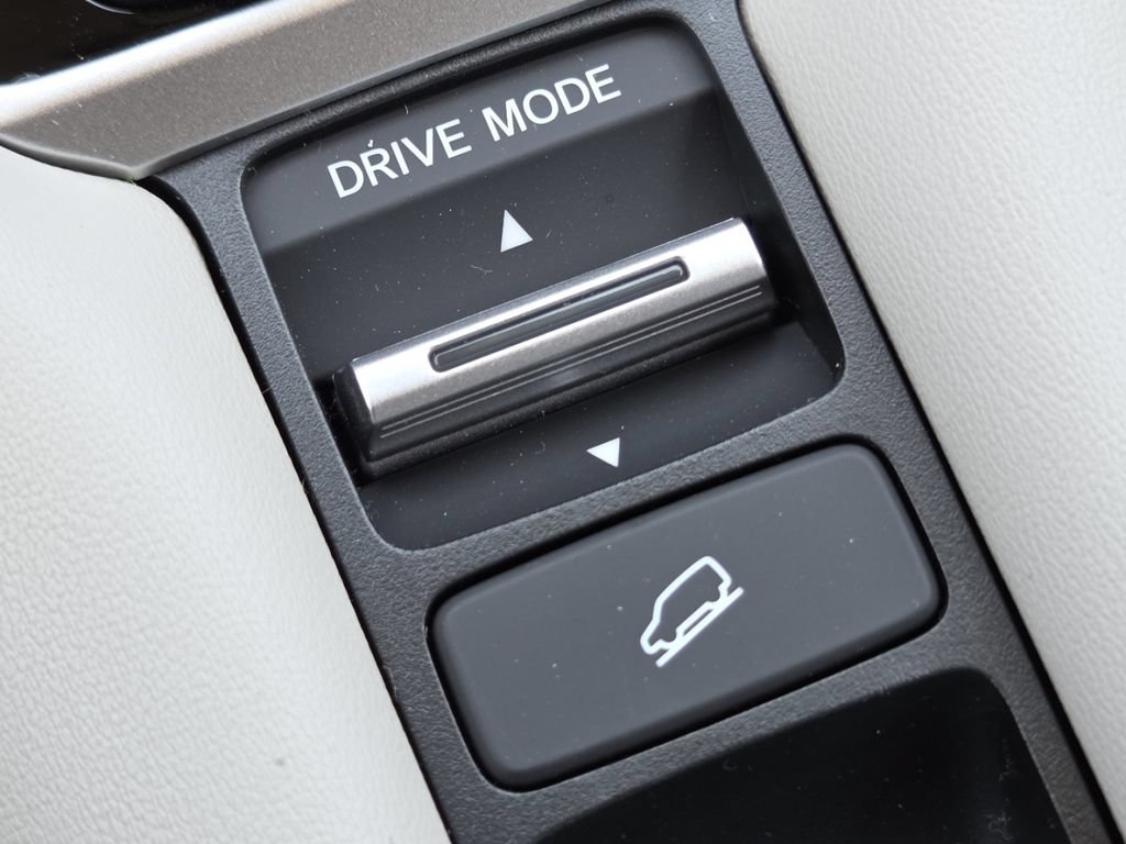 New 2027 Honda HR-V EX-L image 9
