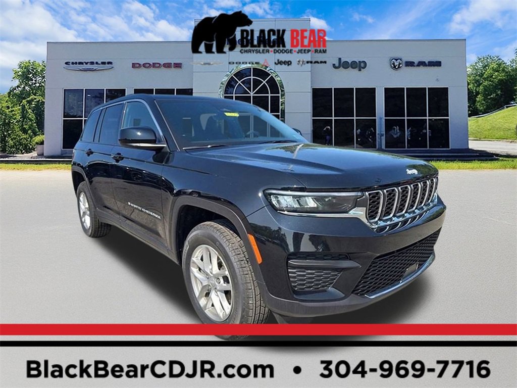 New 2025 Jeep Grand Cherokee Laredo X w/ Luxury Tech Group I