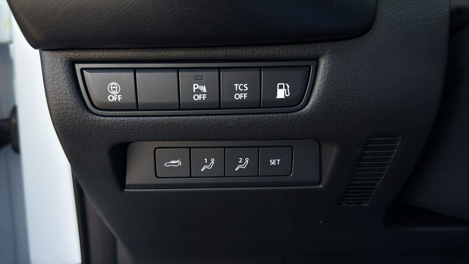 New 2026 MAZDA CX-50 AWD 2.5 Hybrid w/ Cargo Package image 9