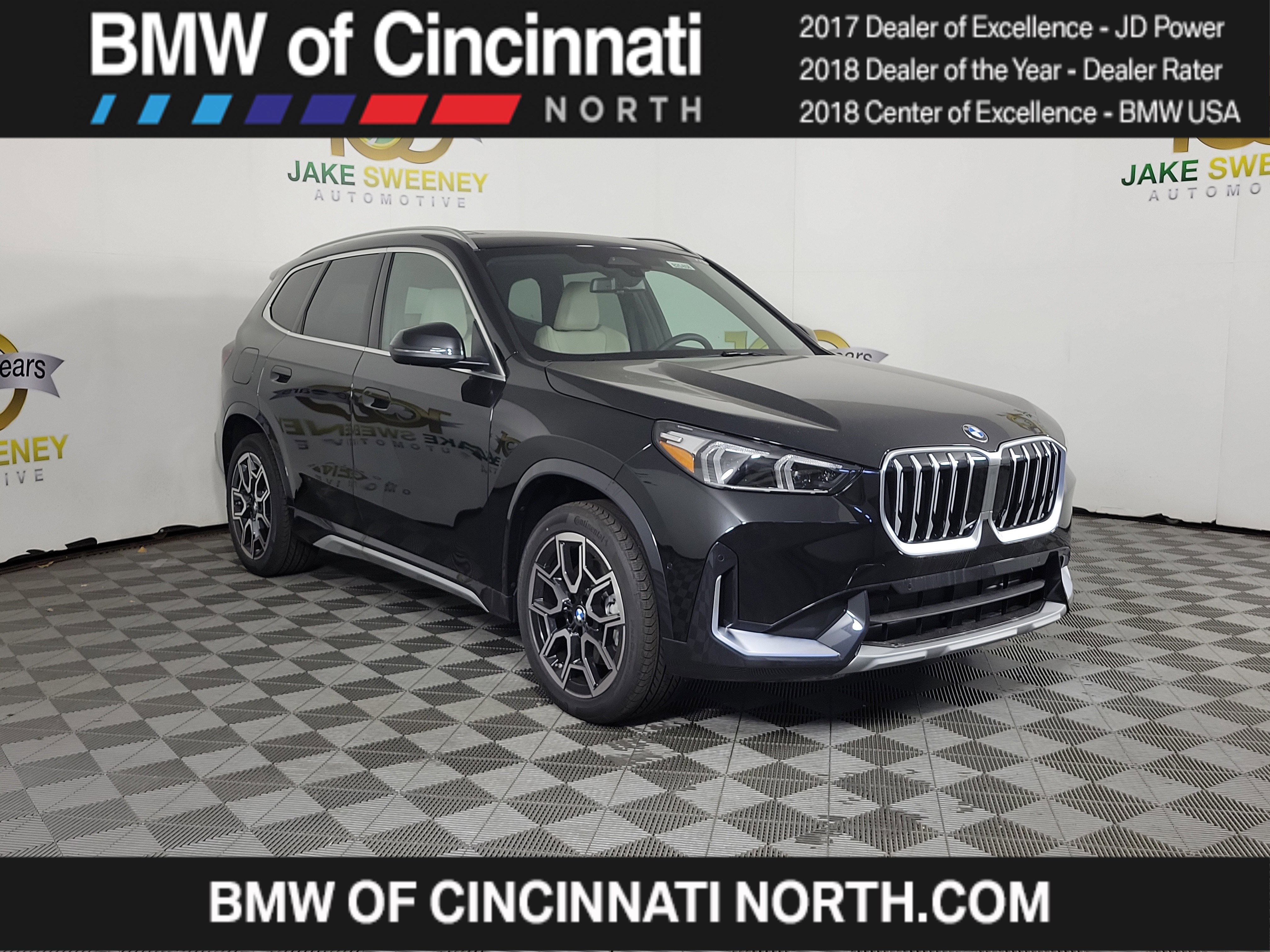 New 2025 BMW X1 xDrive28i w/ Convenience Package