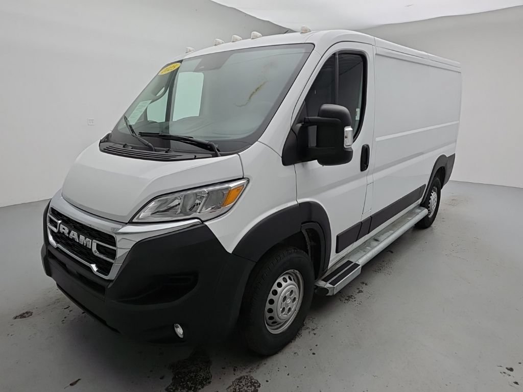 Used 2025 RAM ProMaster 2500 w/ U-Haul Equipment Group FWD image 6