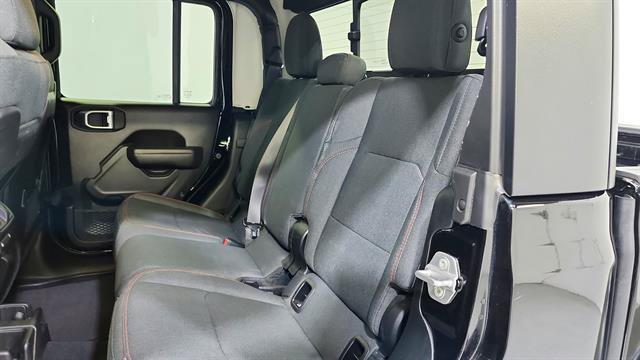 Used 2026 Jeep Gladiator Rubicon AWD/4WD image 20