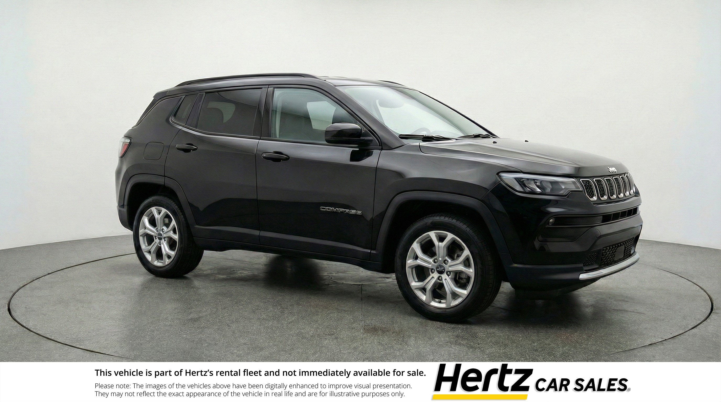 Used 2025 Jeep Compass Latitude image 1