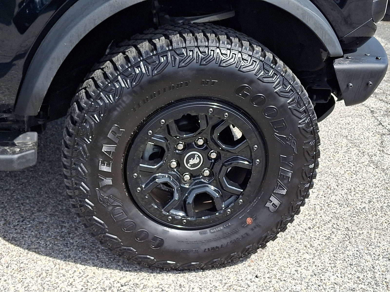 Certified 2024 Ford Bronco Wildtrak image 11