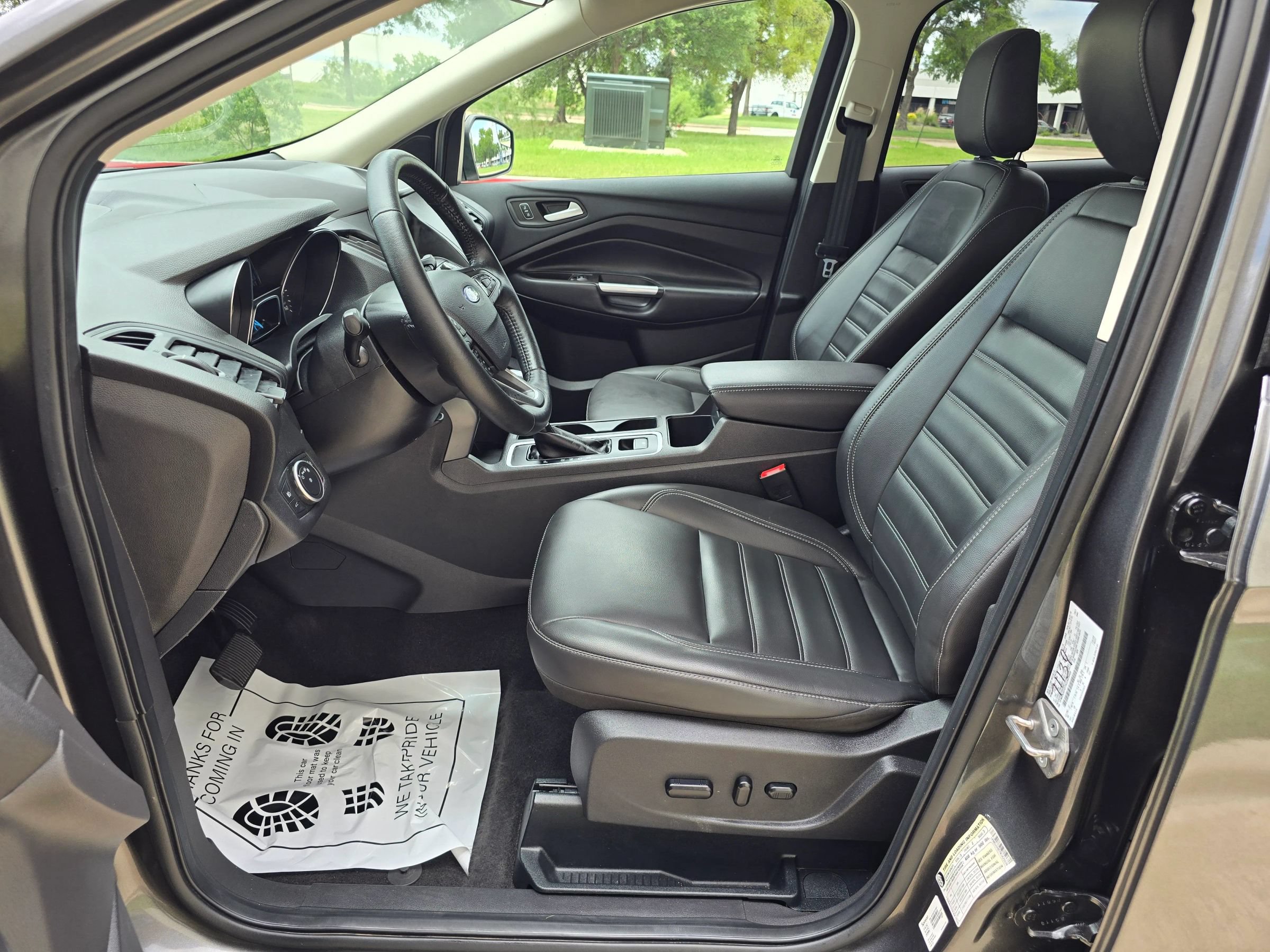 Used 2019 Ford Escape SEL FWD image 21