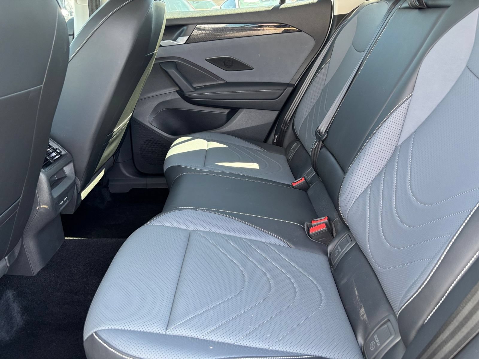 Used 2026 Volkswagen Tiguan SE FWD image 27