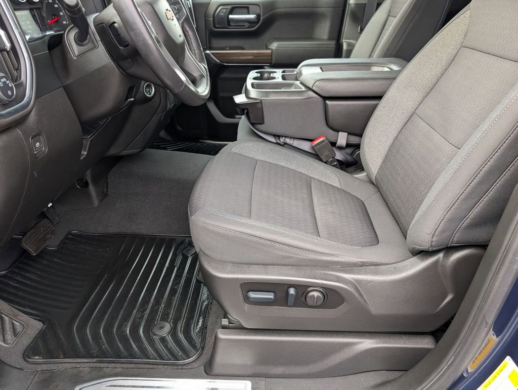 Used 2022 Chevrolet Silverado 1500 LT image 20