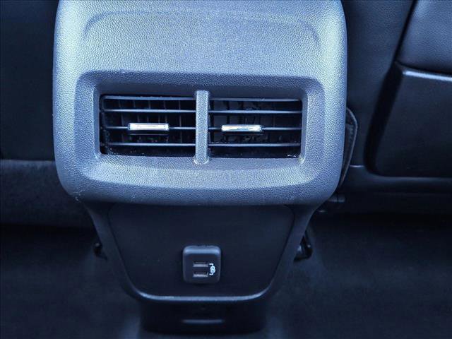Used 2023 GMC Terrain SLT FWD image 17
