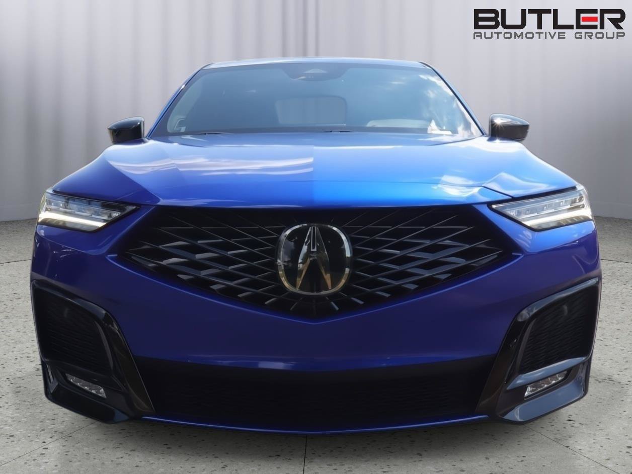 Used 2025 Acura MDX A-Spec AWD/4WD image 2