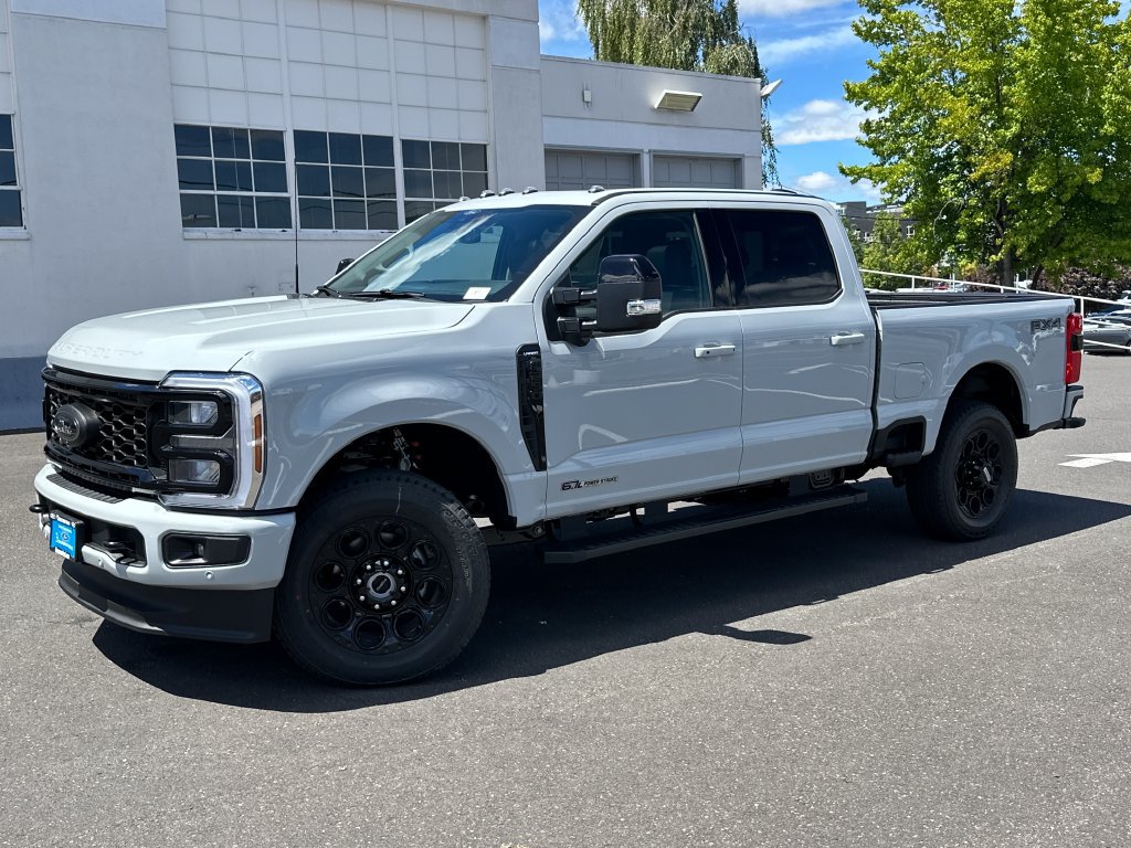 New 2026 Ford F250 Lariat w/ Black Appearance Package AWD/4WD image 1