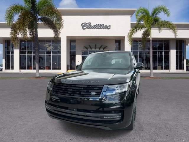 Used 2024 Land Rover Range Rover Long Wheelbase SE AWD/4WD image 5