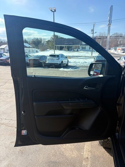 Used 2021 GMC Canyon AT4 w/ Driver Alert Package image 43