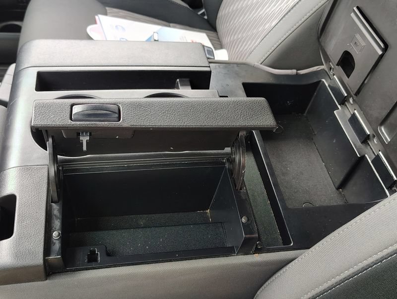 Used 2018 Toyota Tundra SR5 AWD/4WD image 31