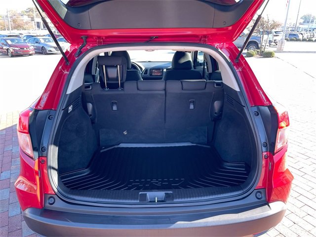 Used 2018 Honda HR-V EX image 27