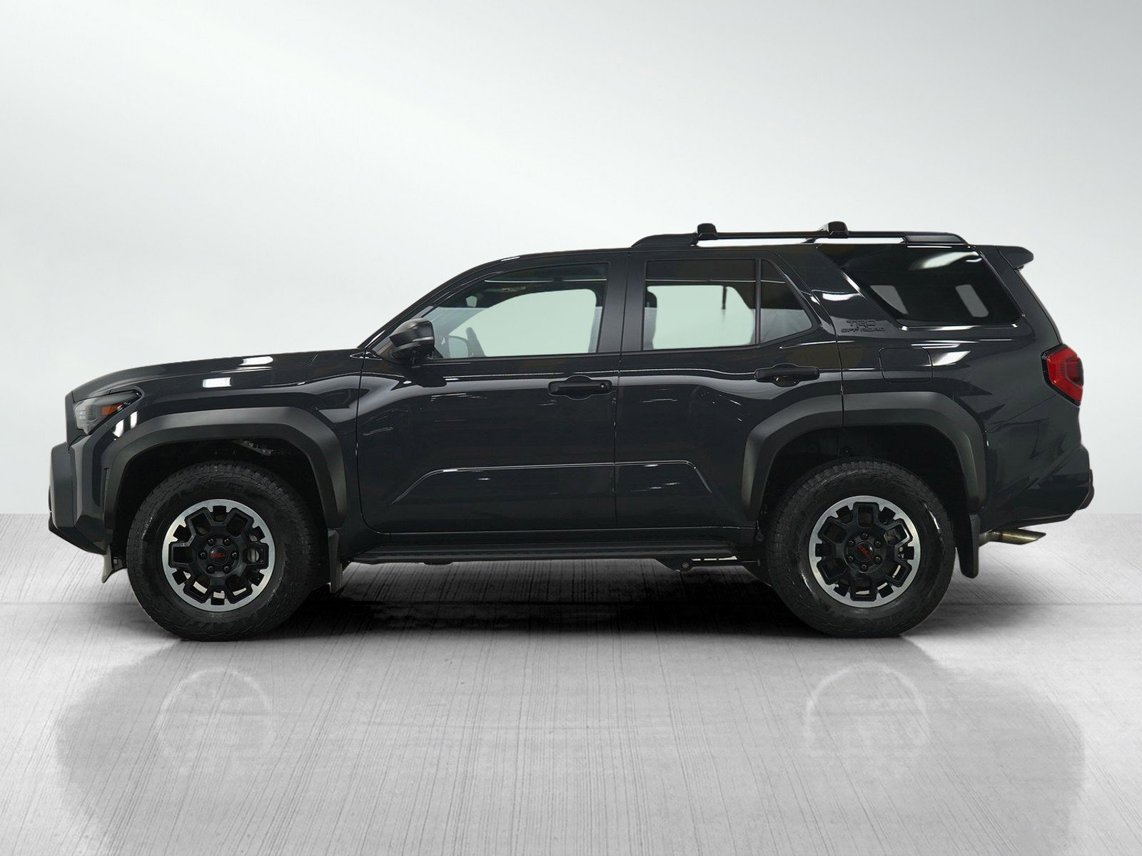 Used 2025 Toyota 4Runner TRD Off-Road Premium image 2