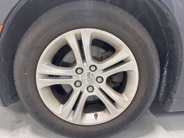 Used 2016 Dodge Charger SE RWD image 11