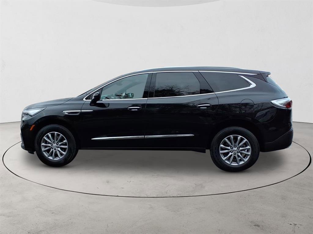 Used 2023 Buick Enclave Essence image 8