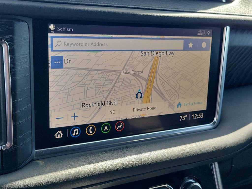 Used 2021 GMC Yukon XL Denali w/ Denali Premium Package image 14