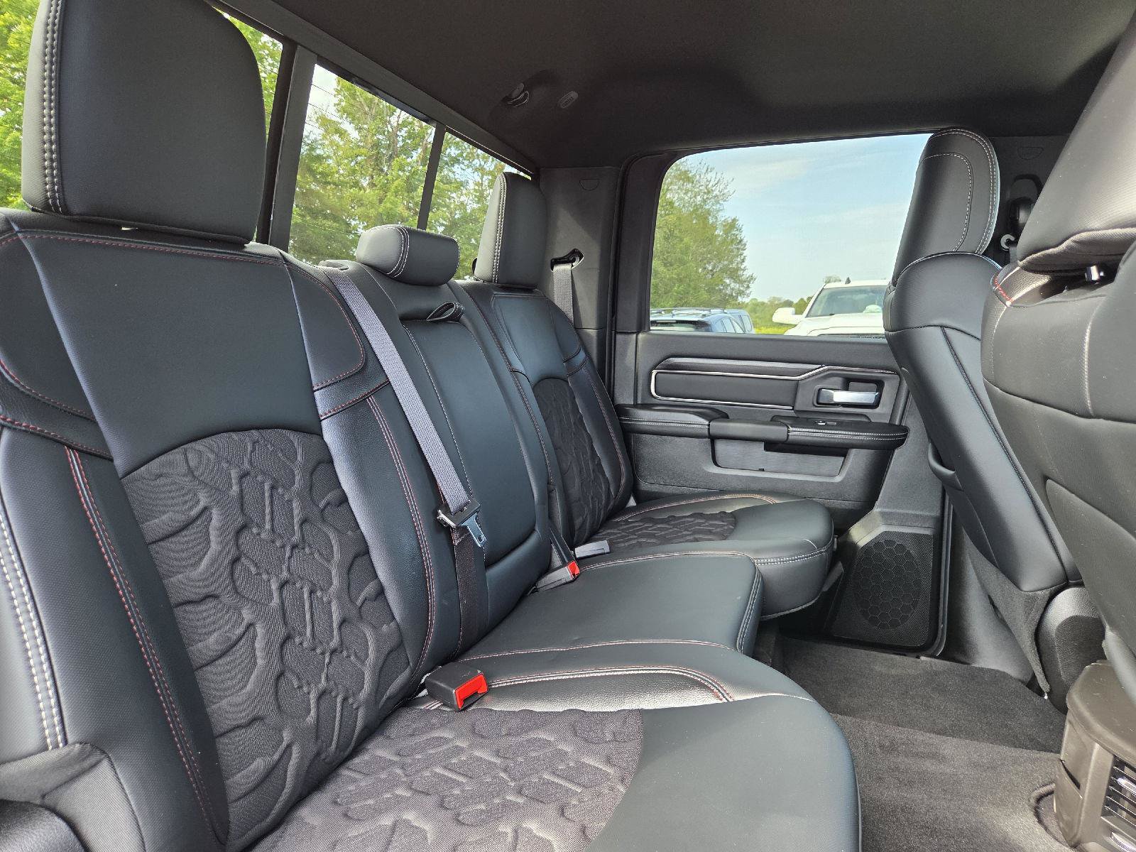 Used 2026 RAM 2500 Rebel AWD/4WD image 33