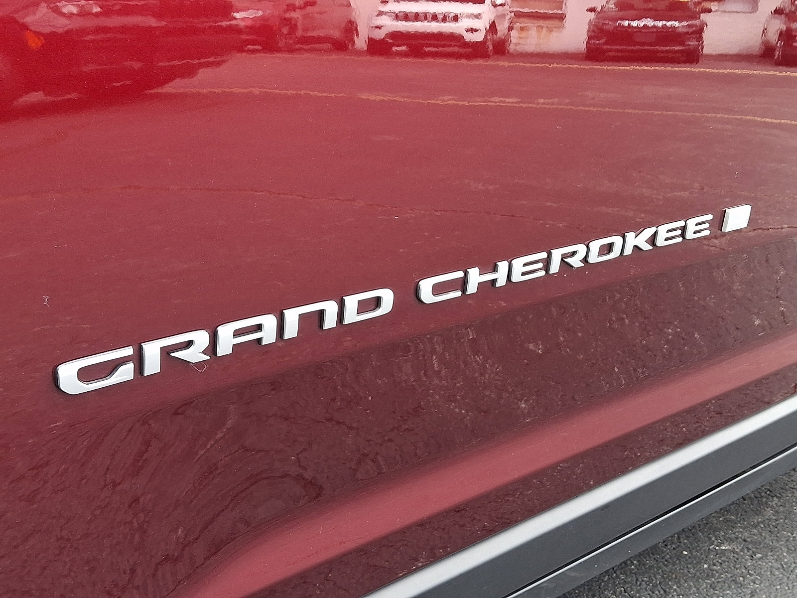 Certified 2025 Jeep Grand Cherokee Limited AWD/4WD image 31