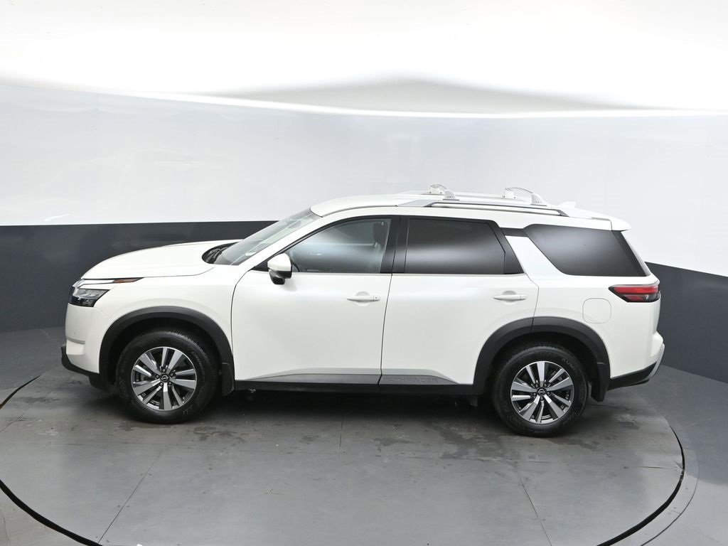 Used 2024 Nissan Pathfinder SL image 33