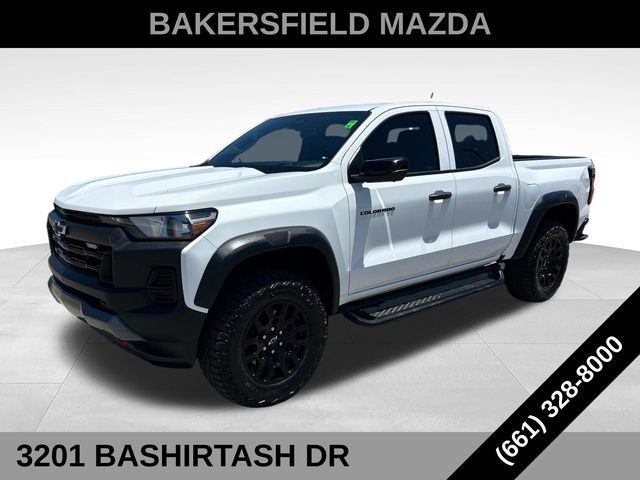 Used 2024 Chevrolet Colorado Trail Boss w/ Technology Package AWD/4WD image 1
