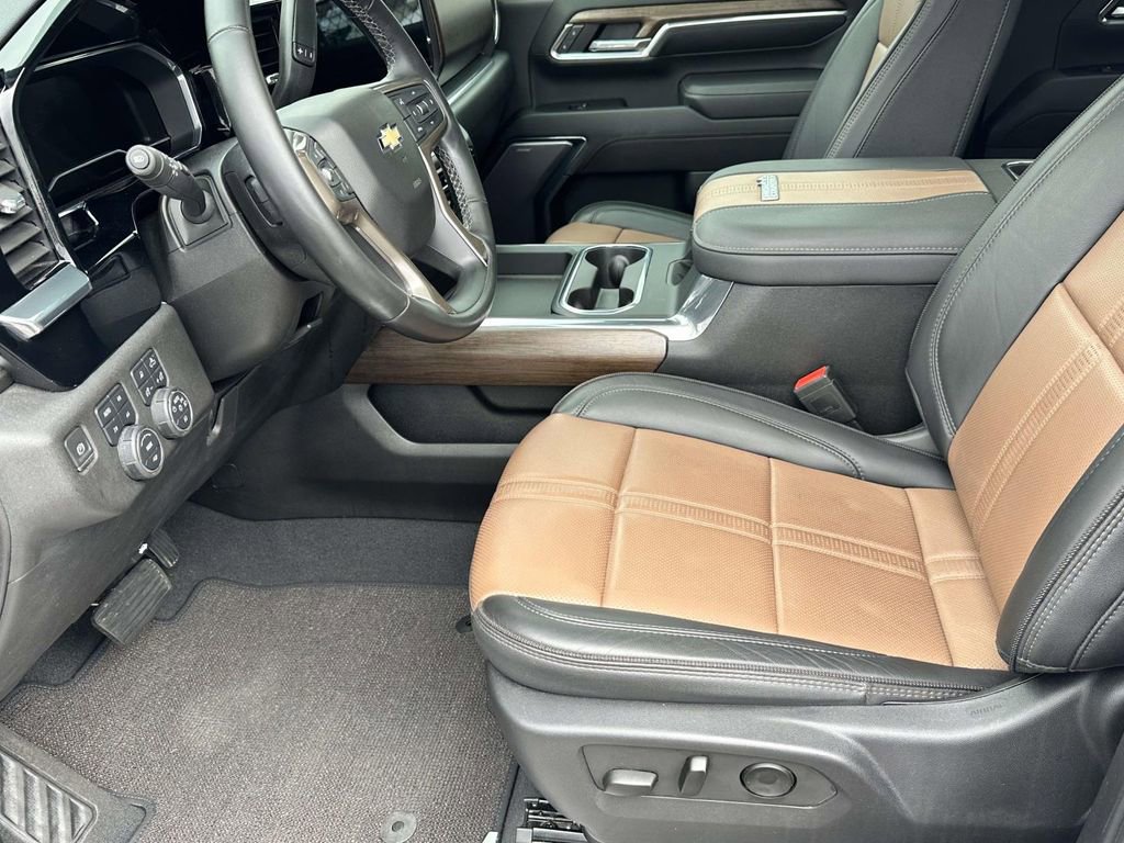 Used 2024 Chevrolet Silverado 2500 High Country image 6