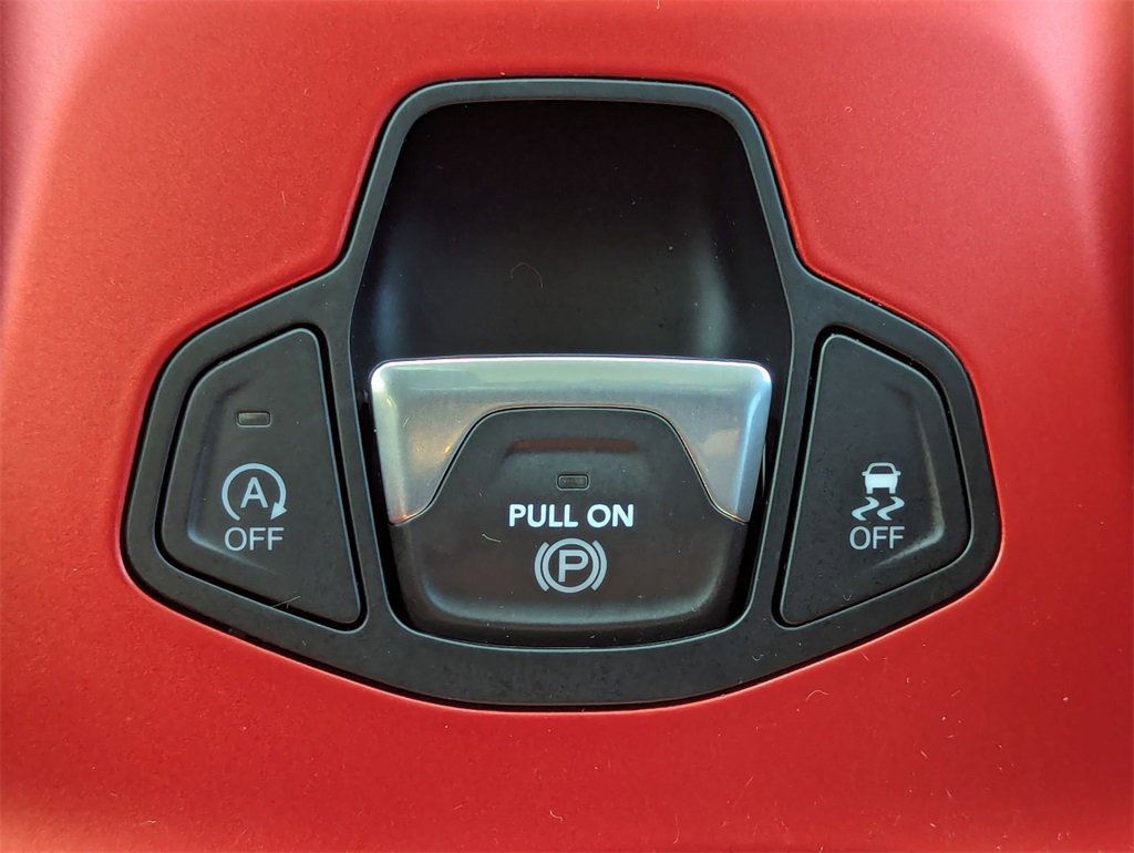 Used 2022 Jeep Renegade Trailhawk image 24