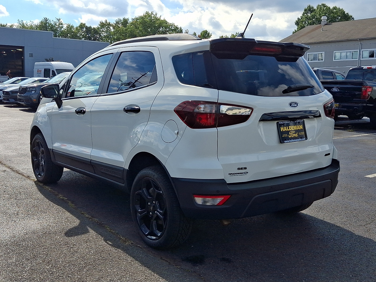 Certified 2021 Ford EcoSport SES AWD/4WD image 5