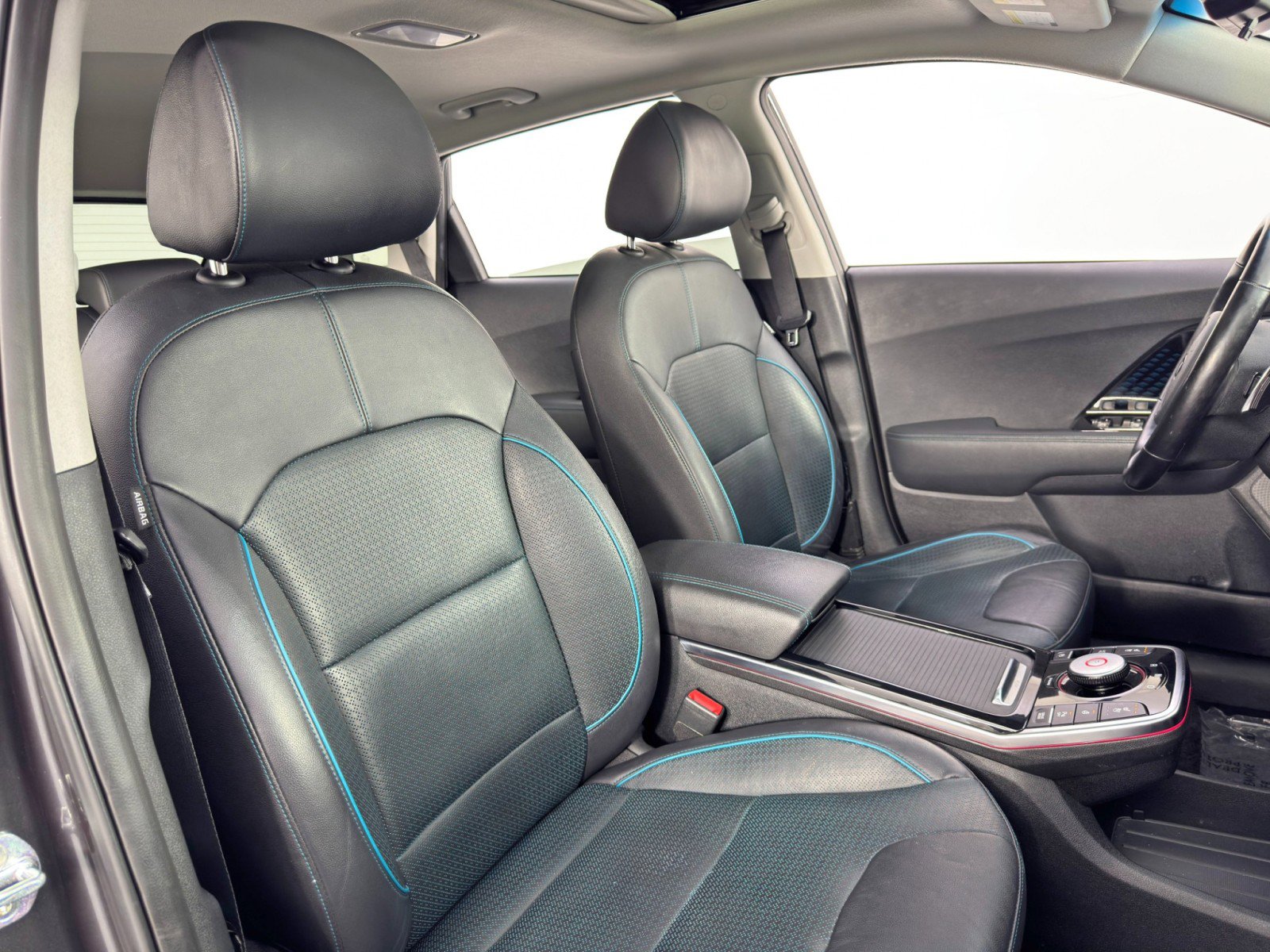 Used 2019 Kia Niro EX Premium image 34