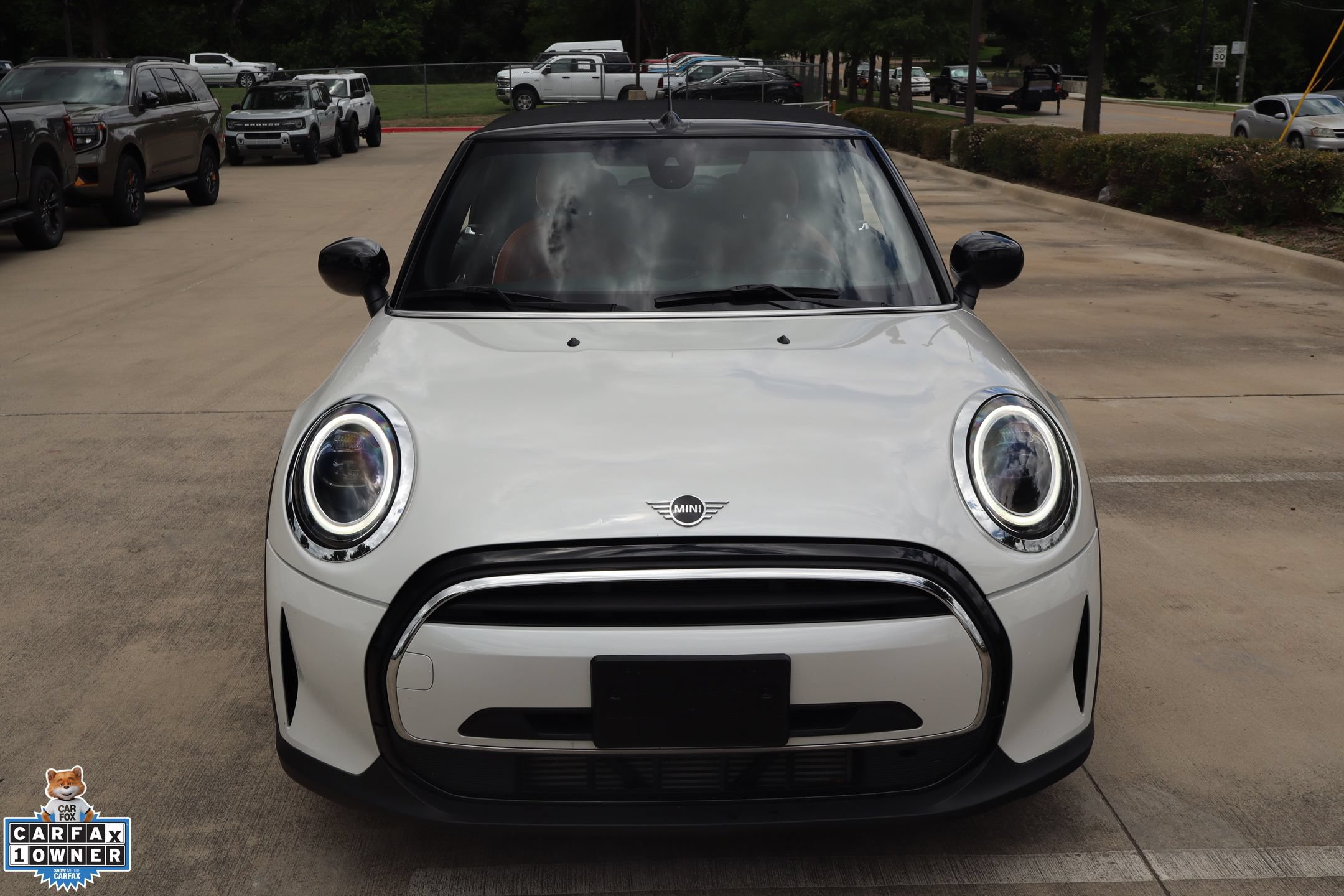 Used 2024 MINI Cooper Convertible w/ Signature Upholstery Package FWD image 9