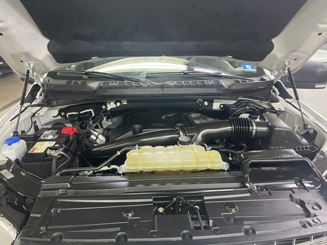 Certified 2019 Ford F150 XLT w/ Equipment Group 302A Luxury AWD/4WD image 9