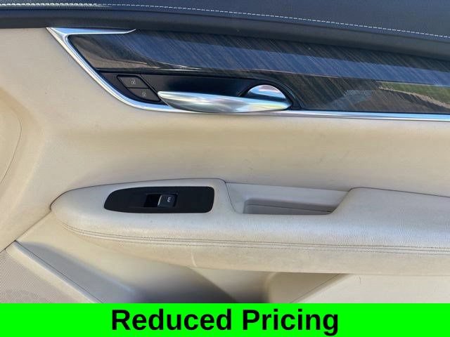 Used 2019 Cadillac XT5 FWD image 39