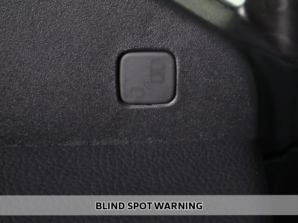 Used 2024 Honda Passport EX-L image 5