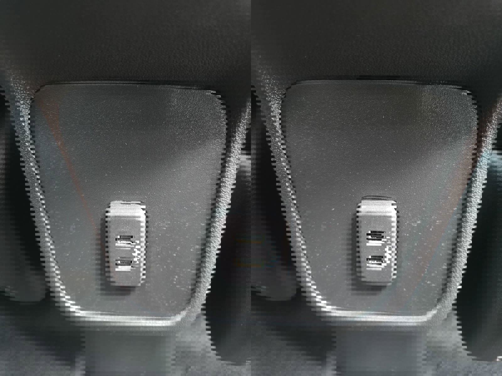 Used 2023 Chevrolet Equinox LT w/ LPO, Floor Liner Package image 13