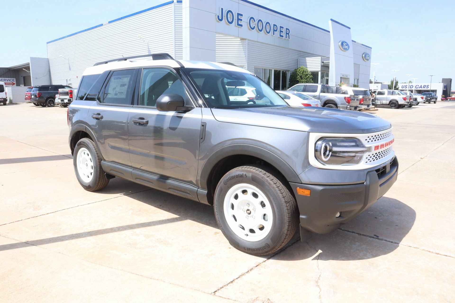 New 2025 Ford Bronco Sport Heritage w/ Convenience Package AWD/4WD image 1