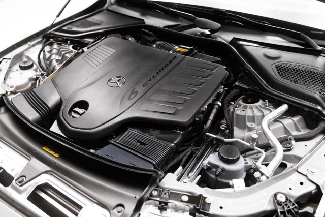 Used 2025 Mercedes-Benz E 450 4MATIC All-Terrain Wagon image 37