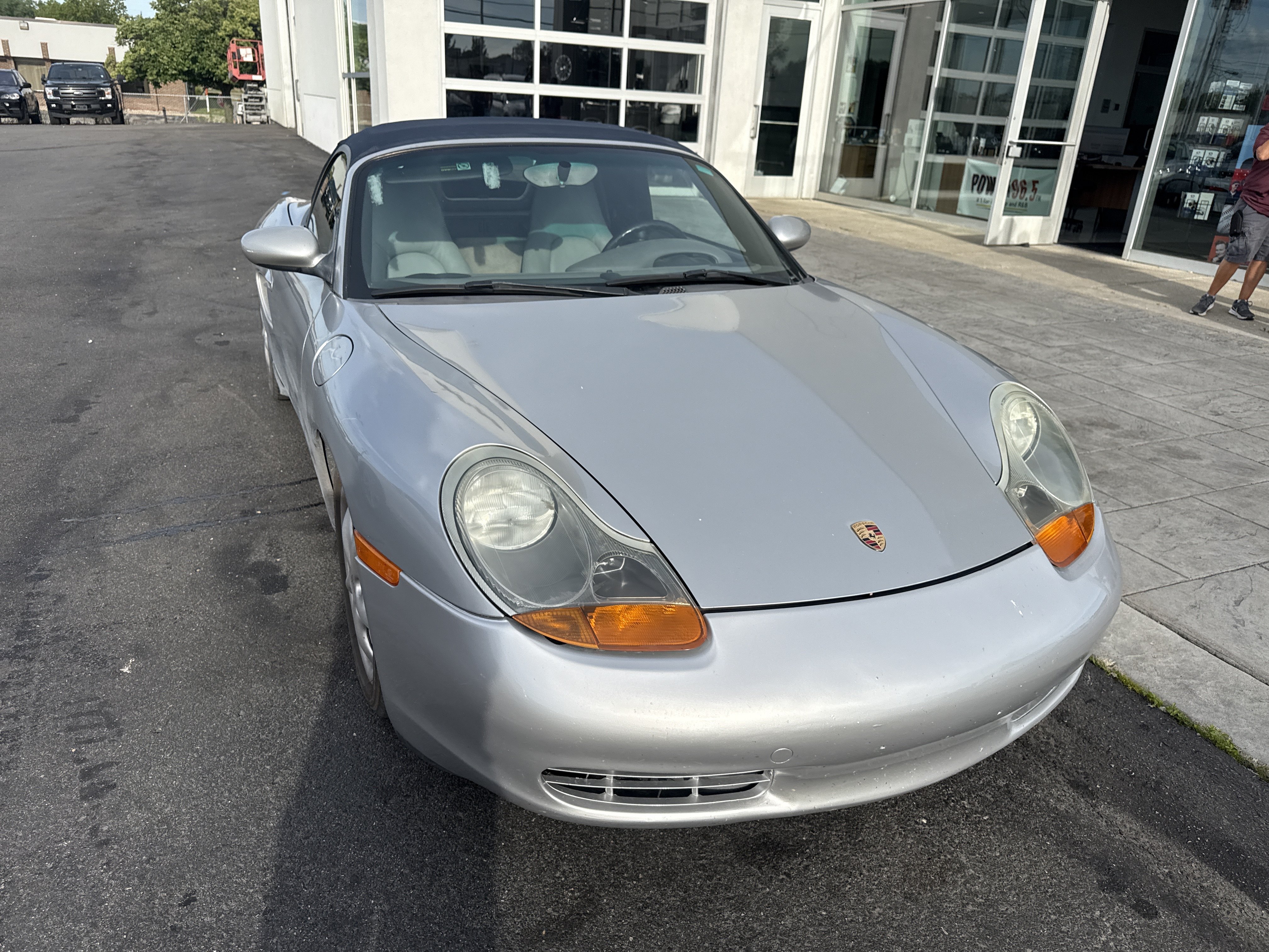 Used 2000 Porsche Boxster RWD image 7