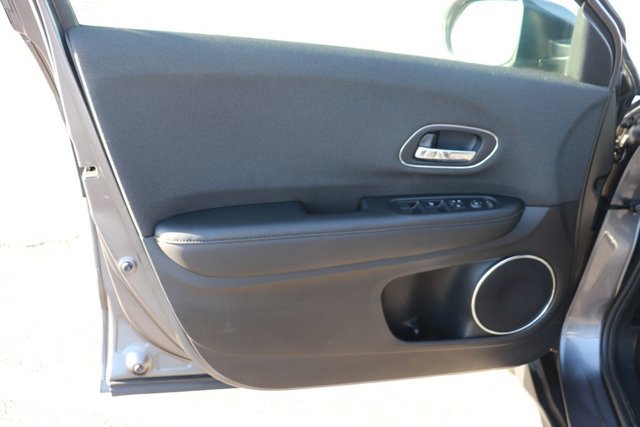 Used 2022 Honda HR-V EX image 8