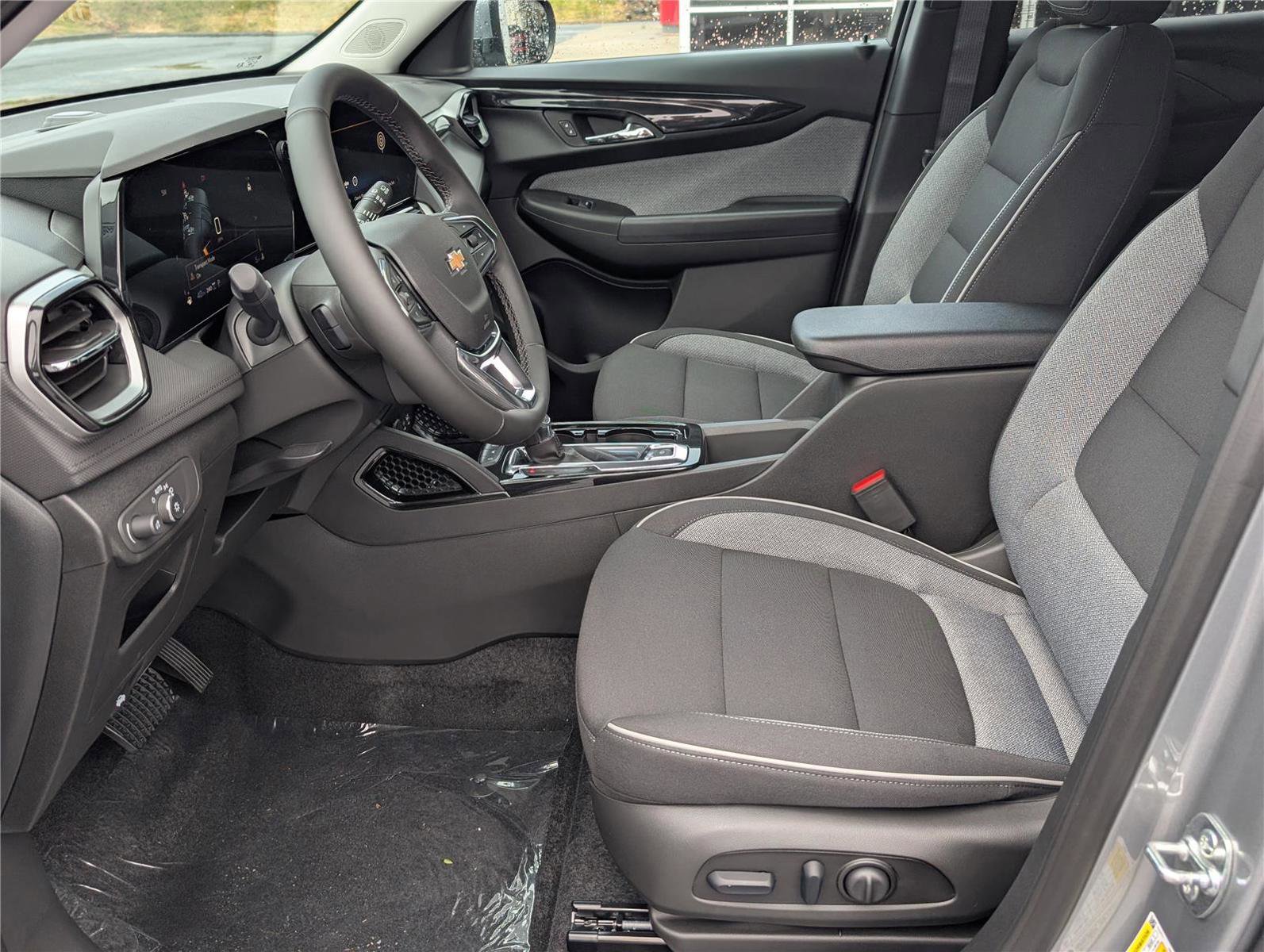 New 2026 Chevrolet TrailBlazer LT w/ Convenience Package image 13