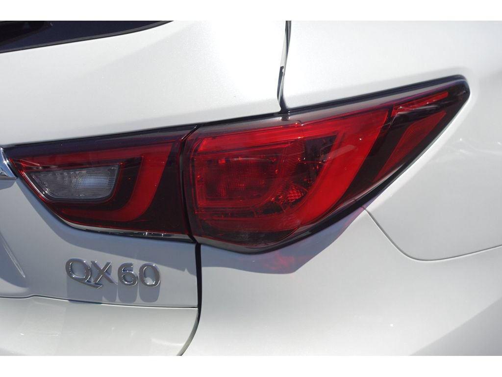Used 2020 INFINITI QX60 Pure FWD image 6