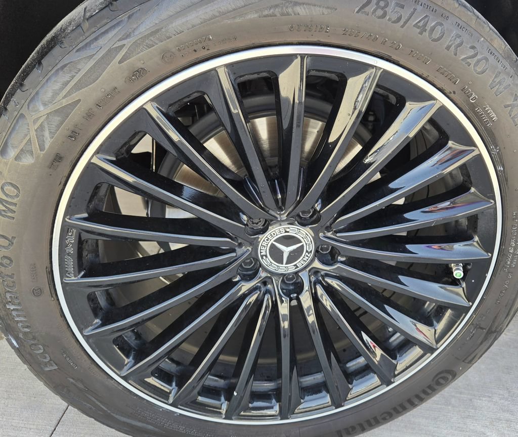 Used 2023 Mercedes-Benz GLC 300 4MATIC image 10